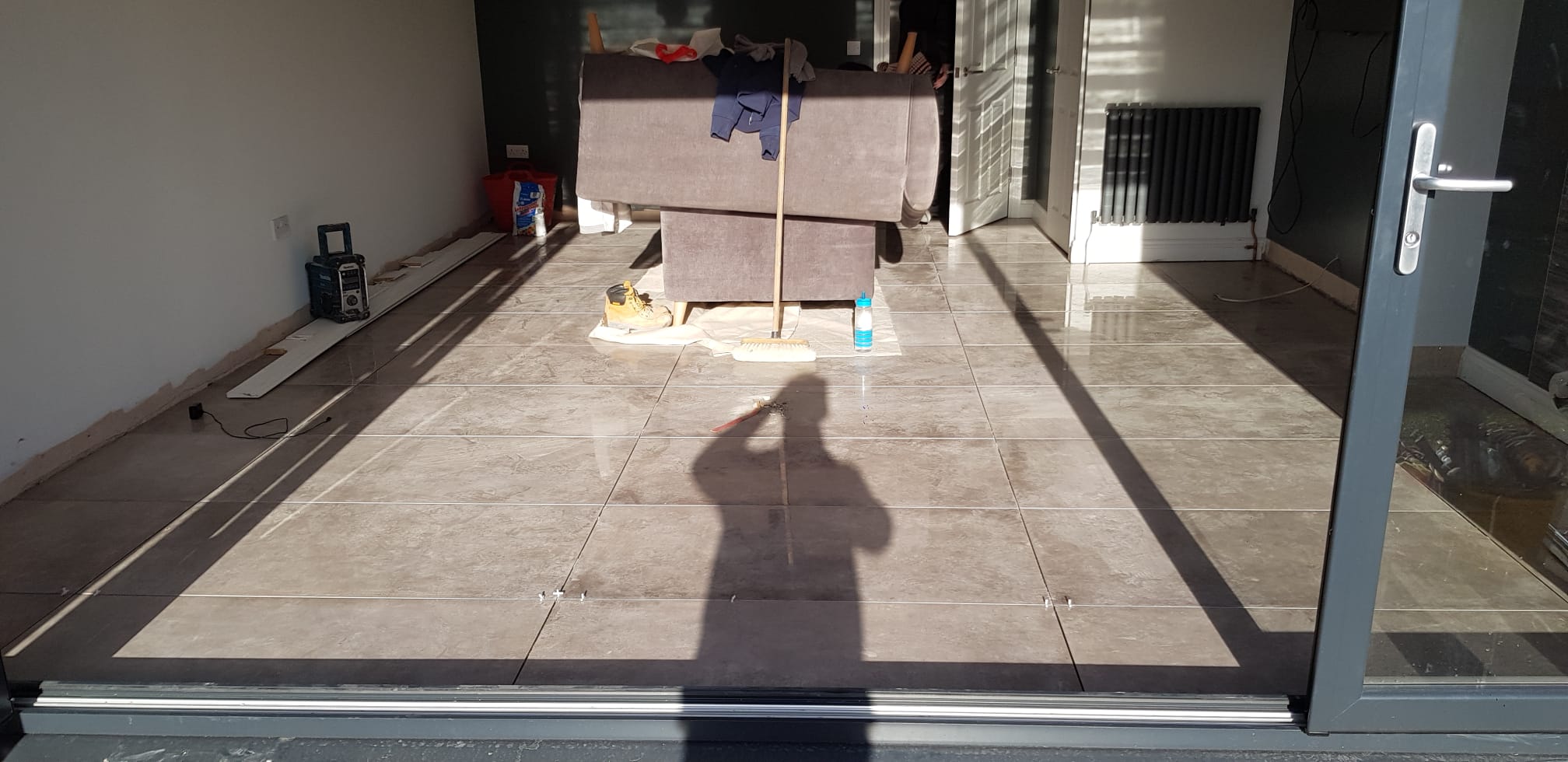 Living room renovation before - Deal property